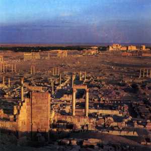 Пальмира, греческий город в Сирийской пустыне