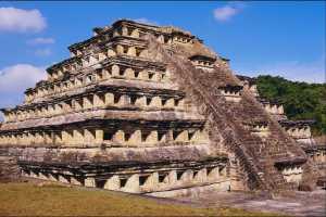Пирамида в Веракрусе, Мексика