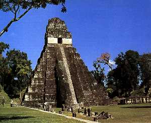 Пирамида I в Тикале